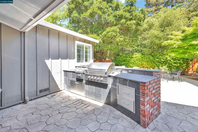 3553 Via Los Colorados, Lafayette, CA 94549