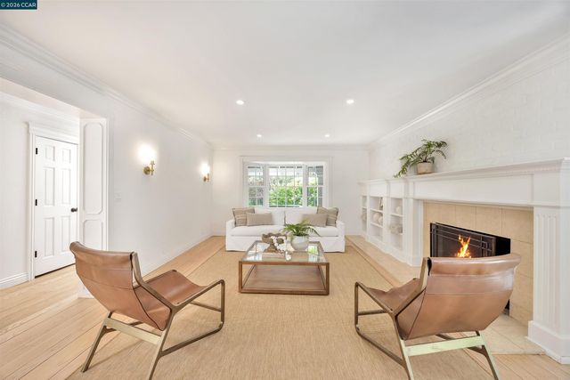 3553 Via Los Colorados, Lafayette, CA 94549