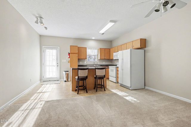 308 Commons Drive, Holly Springs, NC 27540