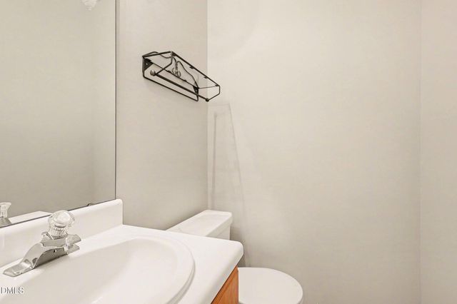 308 Commons Drive, Holly Springs, NC 27540