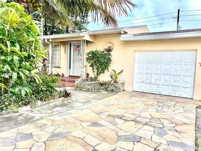 724 Moffett St F, Hallandale Beach, FL 33009