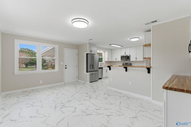 400 Harolds Drive NW, Huntsville, AL 35806