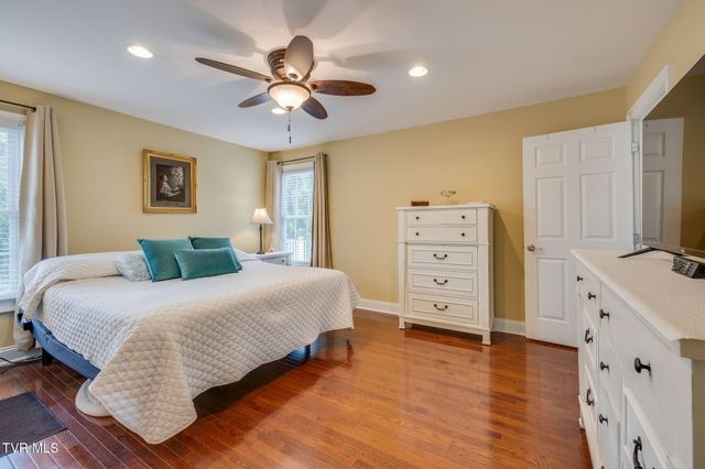 18518 Keeneland Lane, Abingdon, VA 24211
