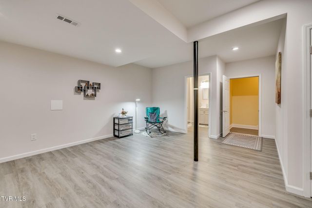 18518 Keeneland Lane, Abingdon, VA 24211
