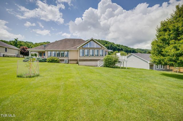 18518 Keeneland Lane, Abingdon, VA 24211