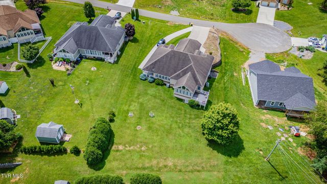 18518 Keeneland Lane, Abingdon, VA 24211