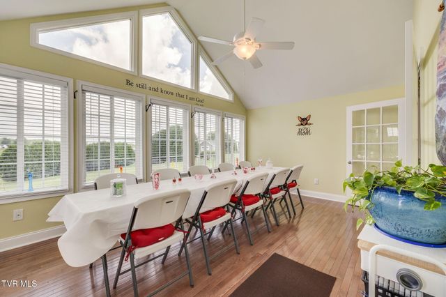 18518 Keeneland Lane, Abingdon, VA 24211