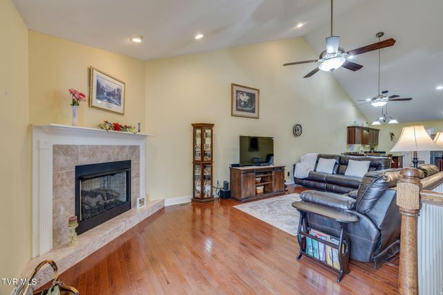 18518 Keeneland Lane, Abingdon, VA 24211
