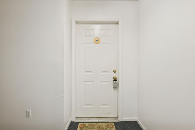 3075 Poplar Creek Drive Se 303, City Of Grand Rapids, MI 49512