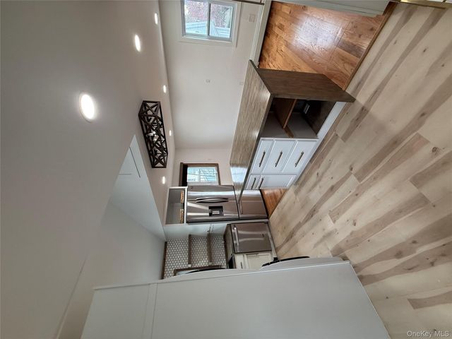 51 Mount Joy Place 3, New Rochelle, NY 10801