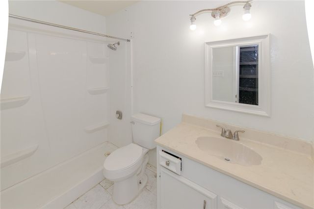 6349 Fitzhugh Dr, Corpus Christi, TX 78414