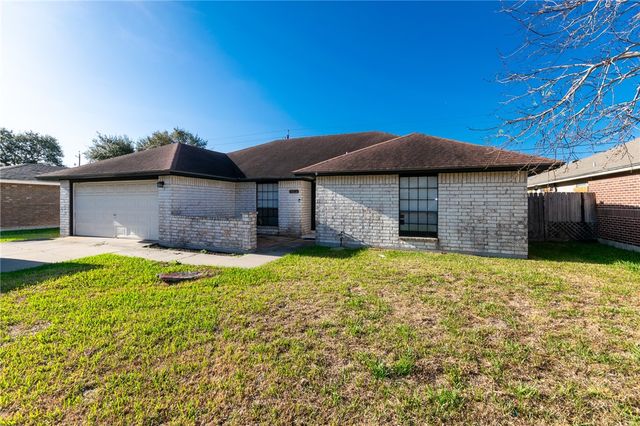 6349 Fitzhugh Dr, Corpus Christi, TX 78414