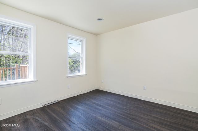 51 Elm Street, Troy, NY 12180