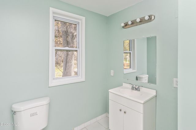 51 Elm Street, Troy, NY 12180
