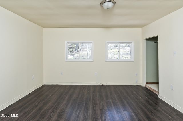 51 Elm Street, Troy, NY 12180