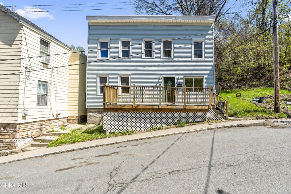 51 Elm Street, Troy, NY 12180