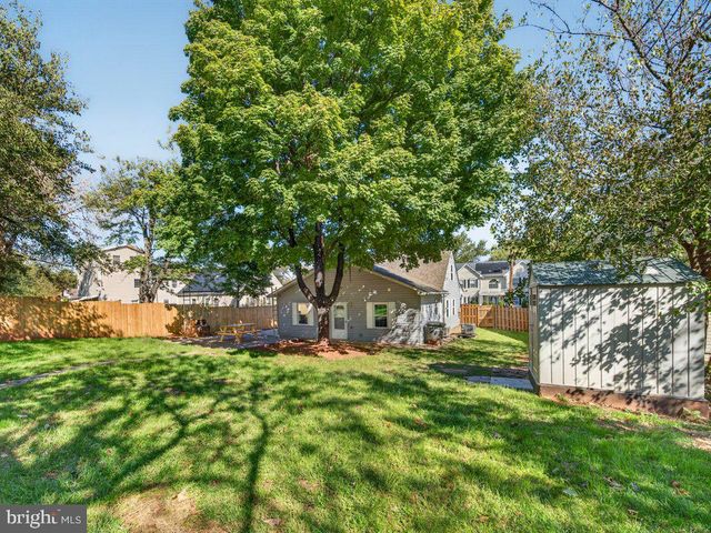 105 SHELDON ST, Manassas Park, VA 20111