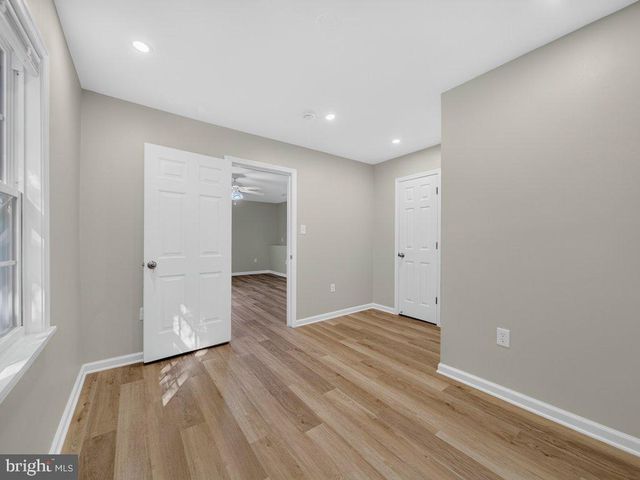 105 SHELDON ST, Manassas Park, VA 20111