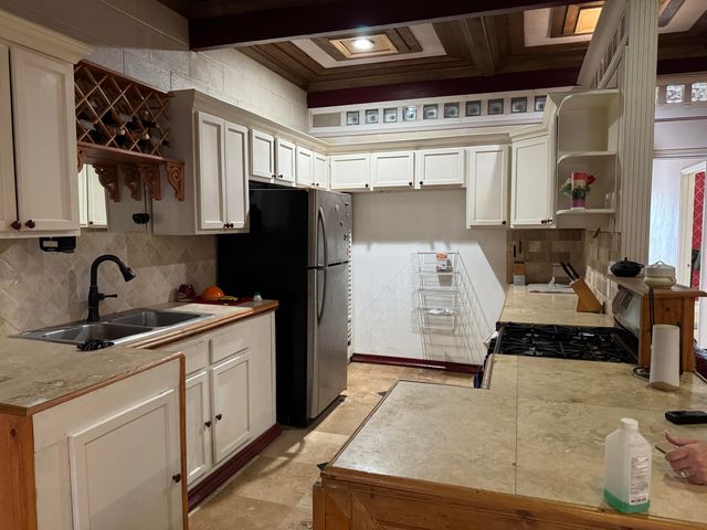 1615 10th Street, Wilson, TX 79381