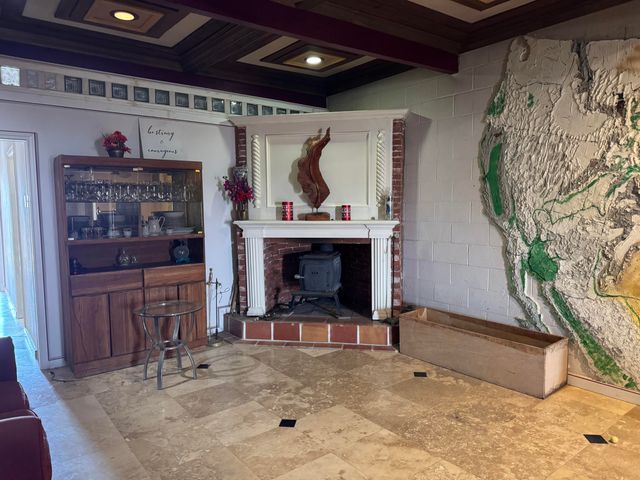 1615 10th Street, Wilson, TX 79381