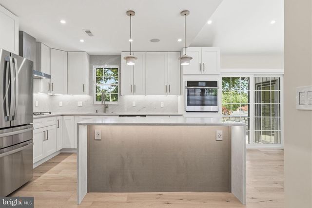 936 WESLEY AVE, Huntingdon Valley, PA 19006