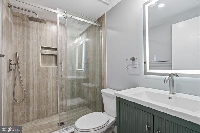 936 WESLEY AVE, Huntingdon Valley, PA 19006