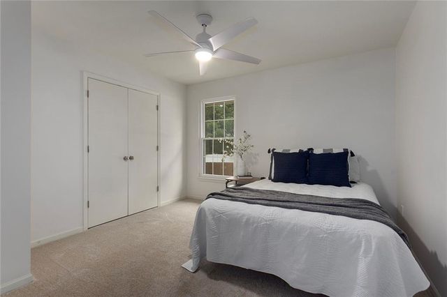 1904 Gambrell Street, Greenwood, MO 64034