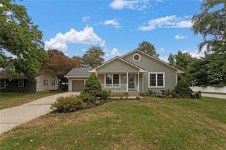 1904 Gambrell Street, Greenwood, MO 64034