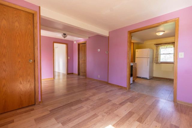 1445 MacArthur ROAD, Madison, WI 53714