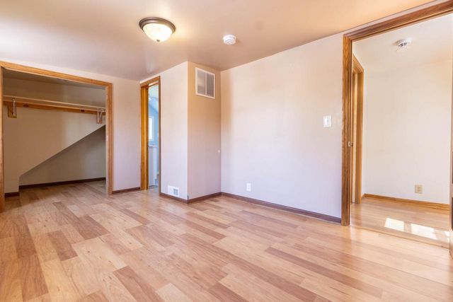 1445 MacArthur ROAD, Madison, WI 53714