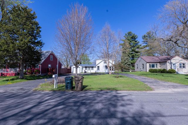 1445 MacArthur ROAD, Madison, WI 53714