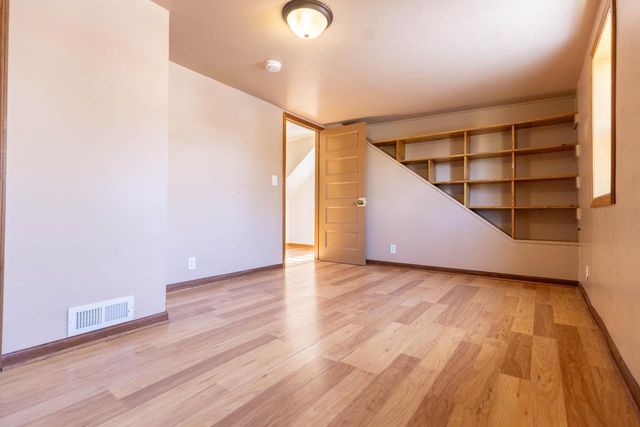 1445 MacArthur ROAD, Madison, WI 53714