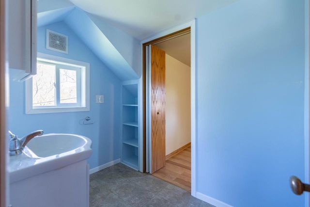 1445 MacArthur ROAD, Madison, WI 53714