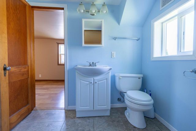 1445 MacArthur ROAD, Madison, WI 53714