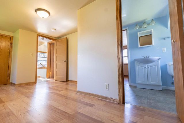 1445 MacArthur ROAD, Madison, WI 53714