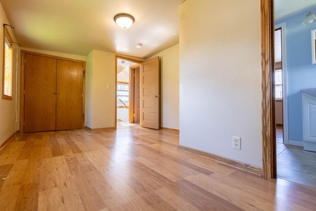 1445 MacArthur ROAD, Madison, WI 53714