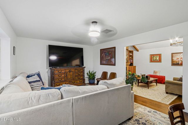 11226 RED HAWK Lane, El Paso, TX 79936