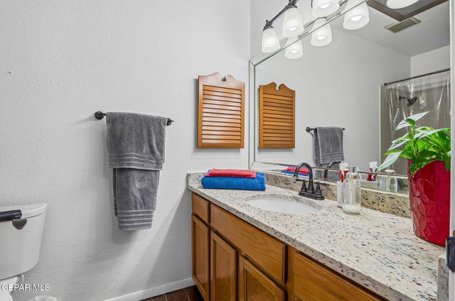 11226 RED HAWK Lane, El Paso, TX 79936