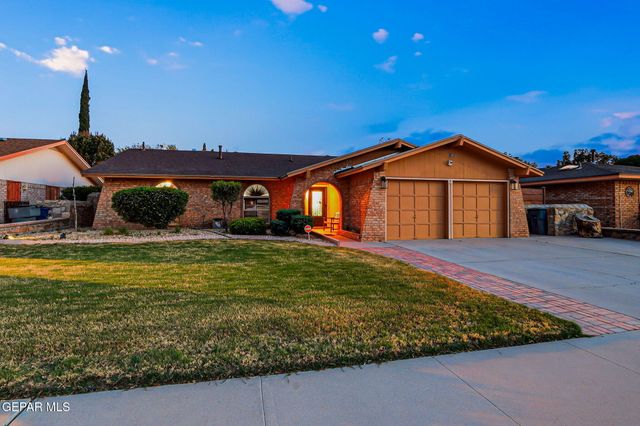 11226 RED HAWK Lane, El Paso, TX 79936