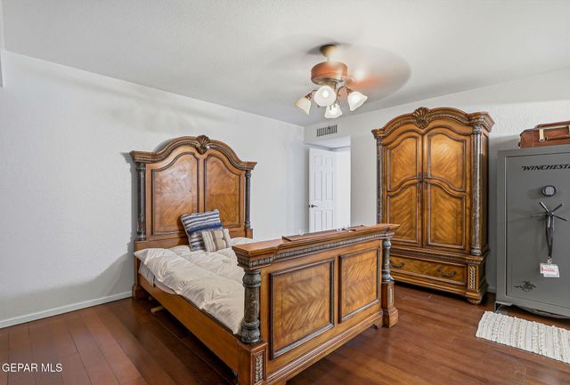 11226 RED HAWK Lane, El Paso, TX 79936