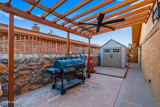 11226 RED HAWK Lane, El Paso, TX 79936