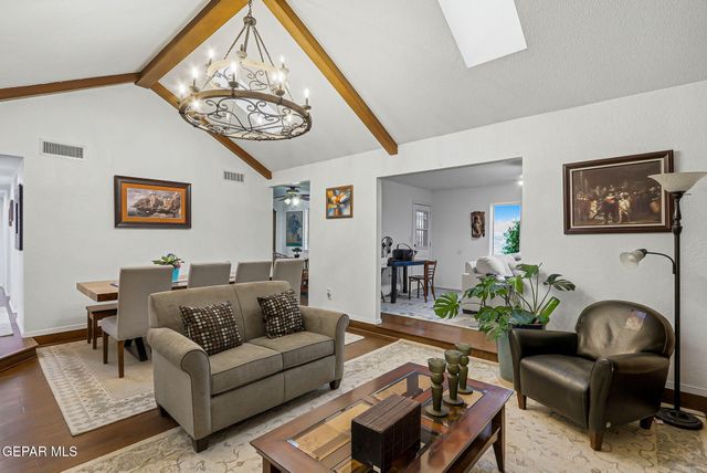 11226 RED HAWK Lane, El Paso, TX 79936