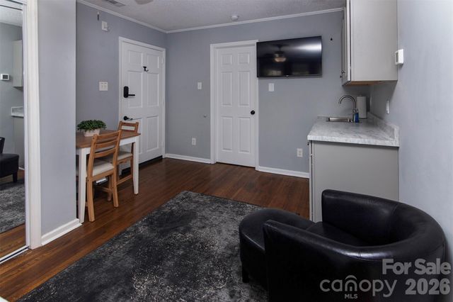 3429 Byrnes Street 140, Charlotte, NC 28205