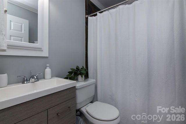 3429 Byrnes Street 140, Charlotte, NC 28205
