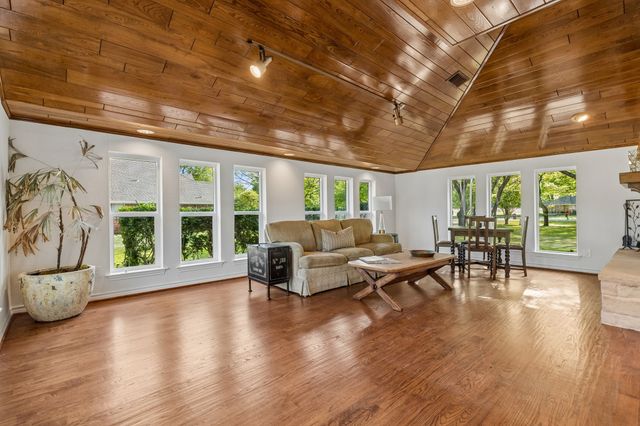 501 Cottonwood Place, Fairview, TX 75069