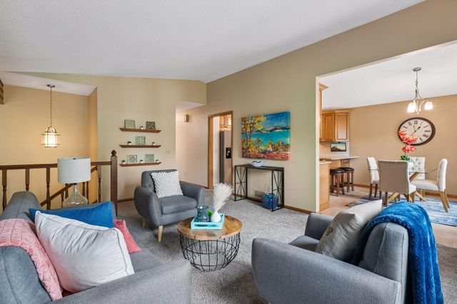 7240 Ticonderoga Trail, Eden Prairie, MN 55346