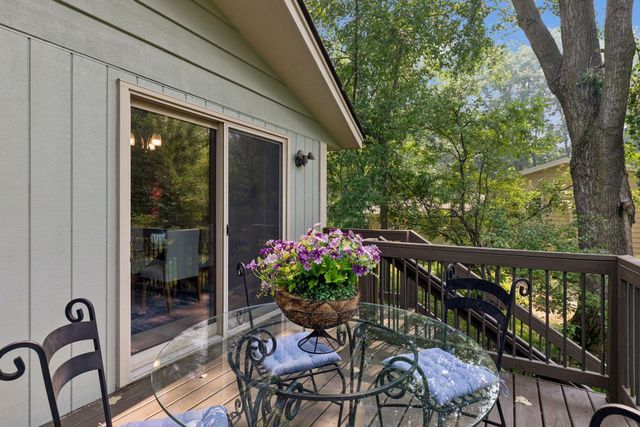7240 Ticonderoga Trail, Eden Prairie, MN 55346