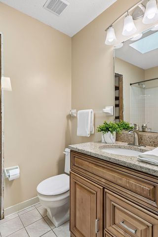 7240 Ticonderoga Trail, Eden Prairie, MN 55346