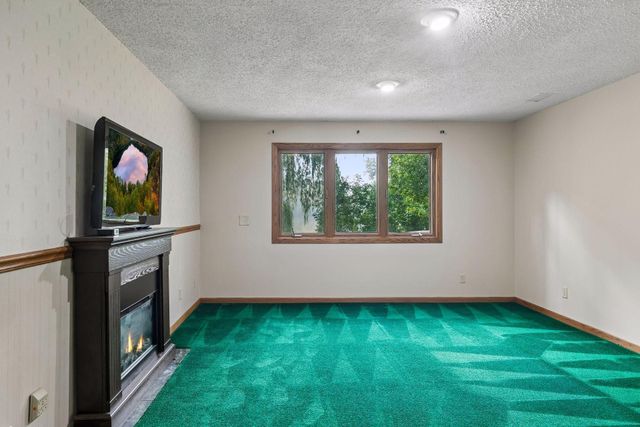 7240 Ticonderoga Trail, Eden Prairie, MN 55346