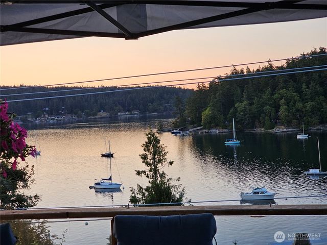 460 Harrison Street, Friday Harbor, WA 98250